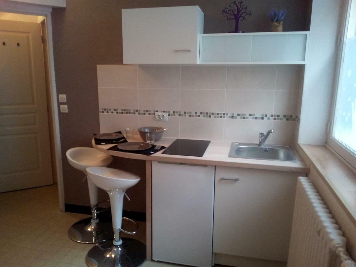 Studio 2 pers en vieille ville parking gratuit - by La Source d'OrFée Boulogne-sur-Mer Esterno foto